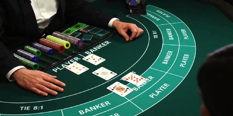 Học cách chơi baccarat luôn thắng từ việc rút bài